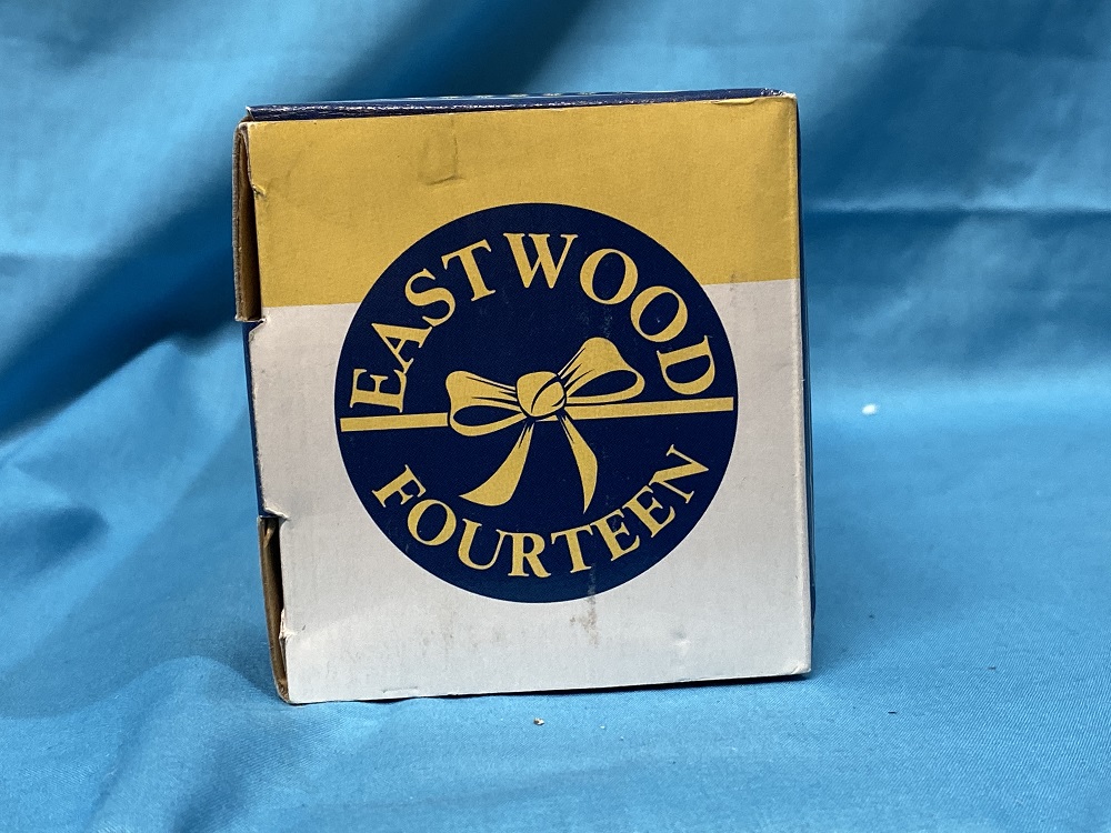 Details about   EASTWOOD SANTA'S 1937 CHEVY CONVERTIBLE 1/25 SCALE BANK LIMITED EDITION sk# 1993